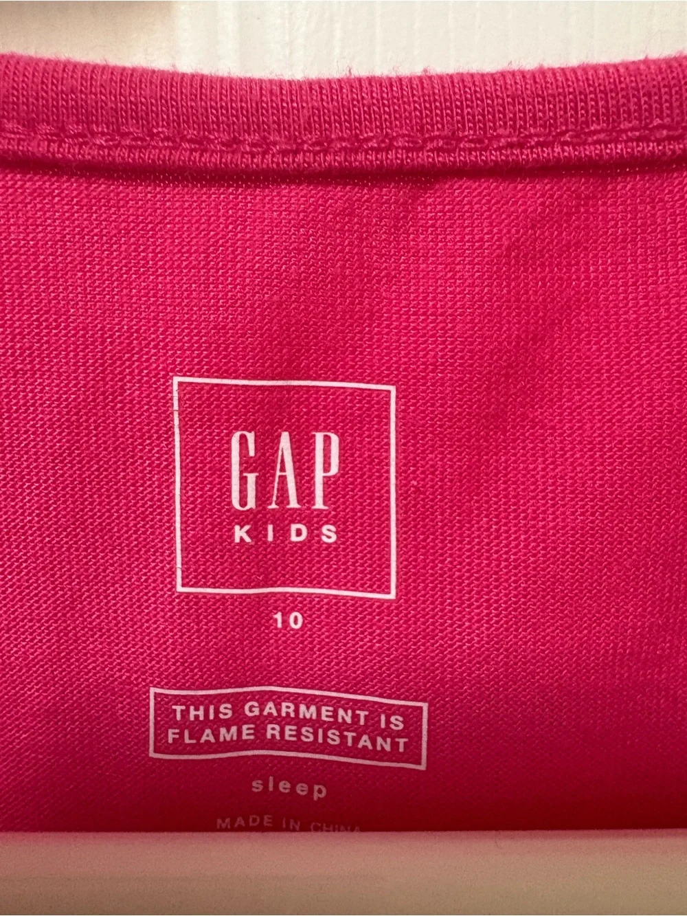 GAP bright hot
